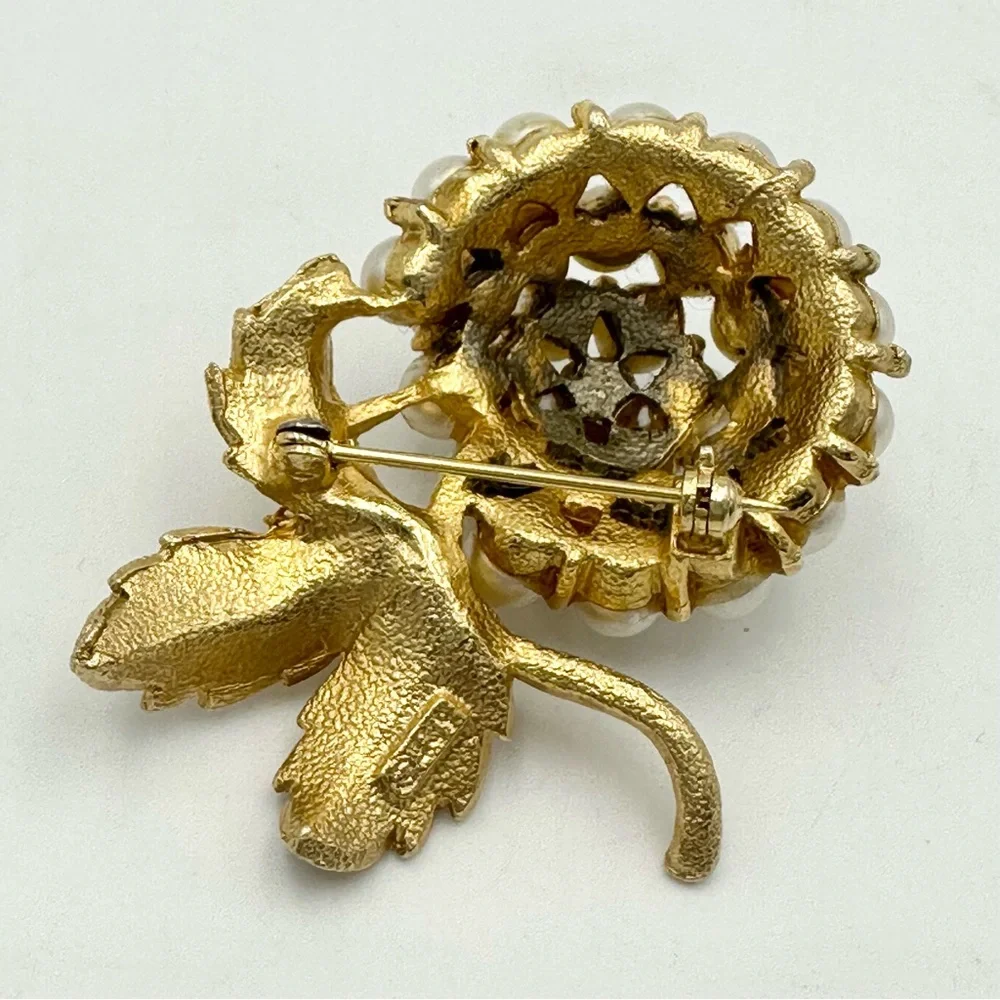 Vintage Arthur Pepper ART Pearl Grape Cluster Brooch Pin